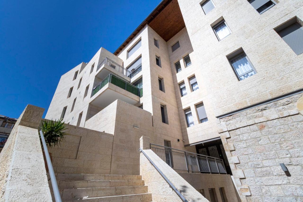 ירושלים The Haneviim Suites - Isrentals מראה חיצוני תמונה