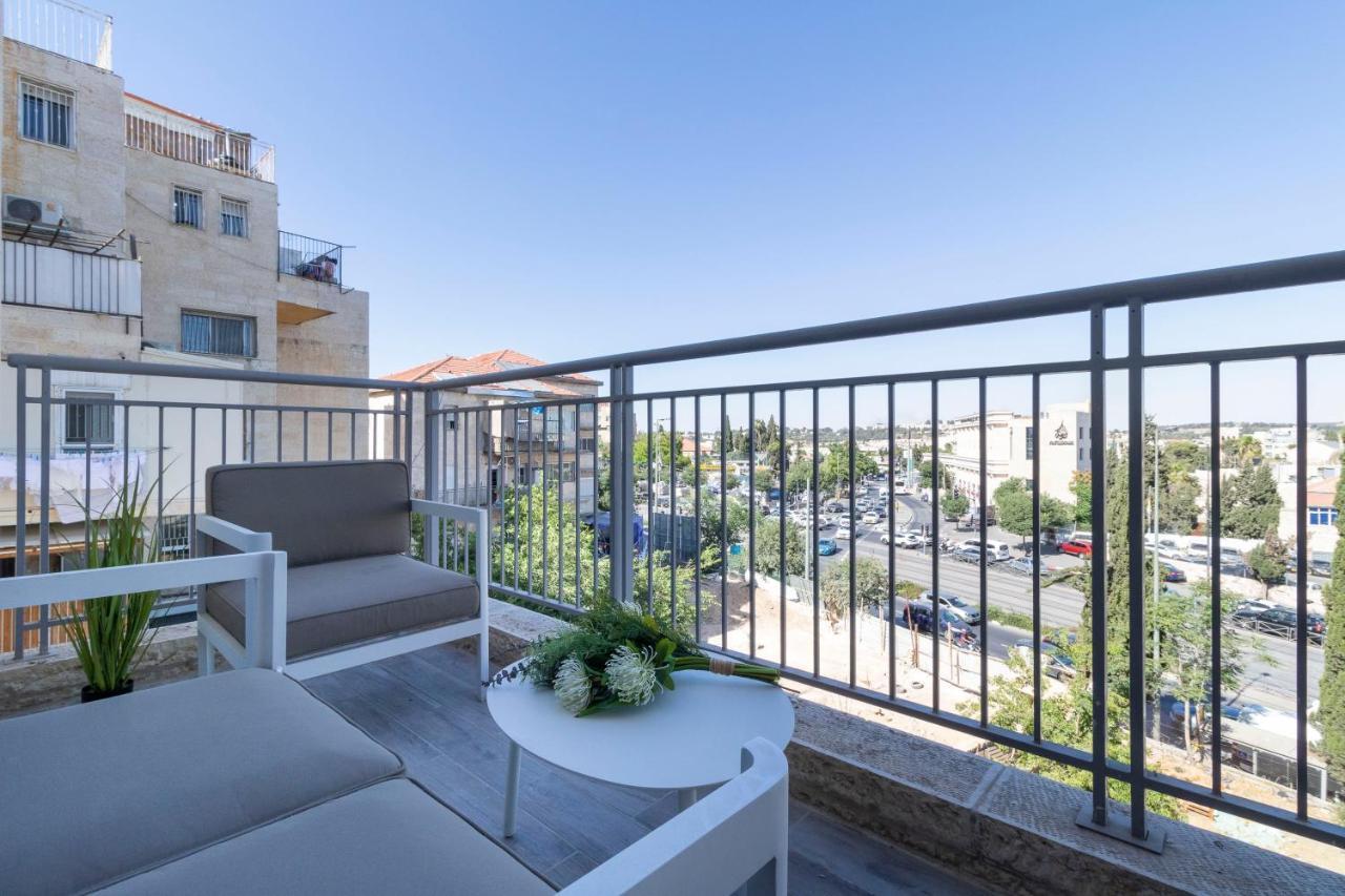 ירושלים The Haneviim Suites - Isrentals מראה חיצוני תמונה